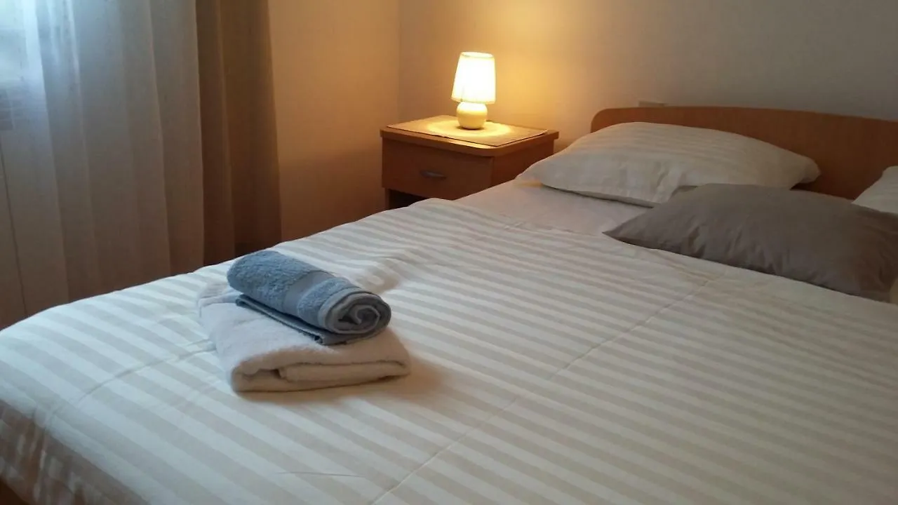 Sobe Tonica Hotel Krk Town 3*,